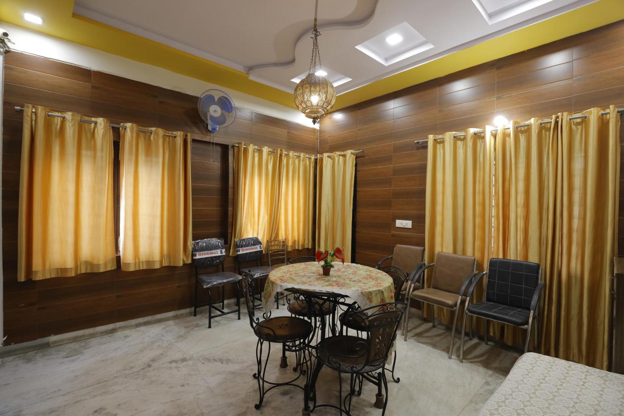 Basil Inn Home Stay Walking Distance From Taj Mahal Agra Agra  Exterior foto